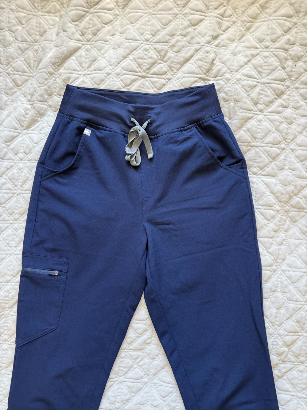 Figs Navy Zamora Jogger Scrub Pants - Picture 2 of 7